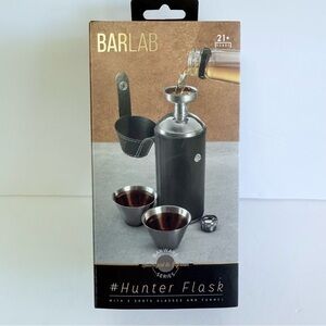 Black Hunter Flask Set with Teo Shot Glasses